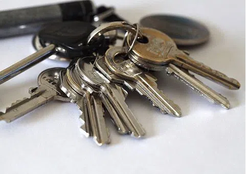 	Boston Lock And Keys Boston, MA 617-449-7489